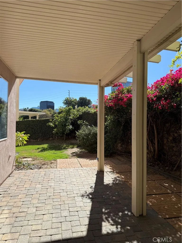 10658 Chiquita, Studio City, California 91602 home-pic-35